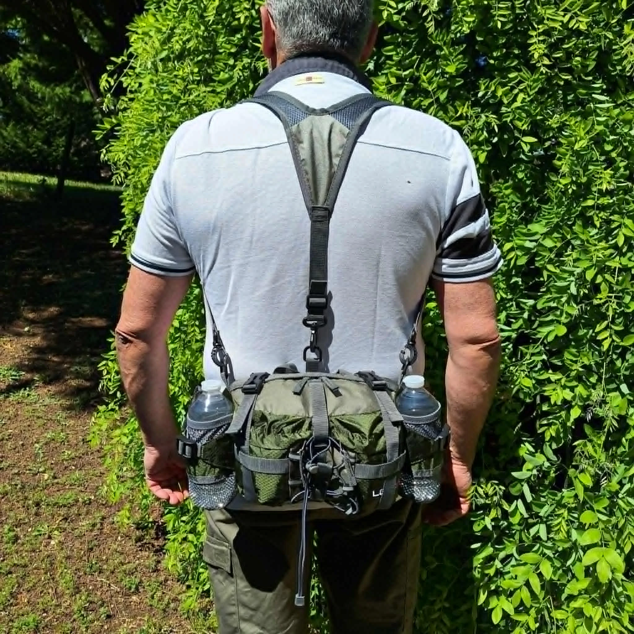 Mochila Outdoor Rando Confort Plus — costas acolchoadas, vários bolsos, verde escuro – photo 3